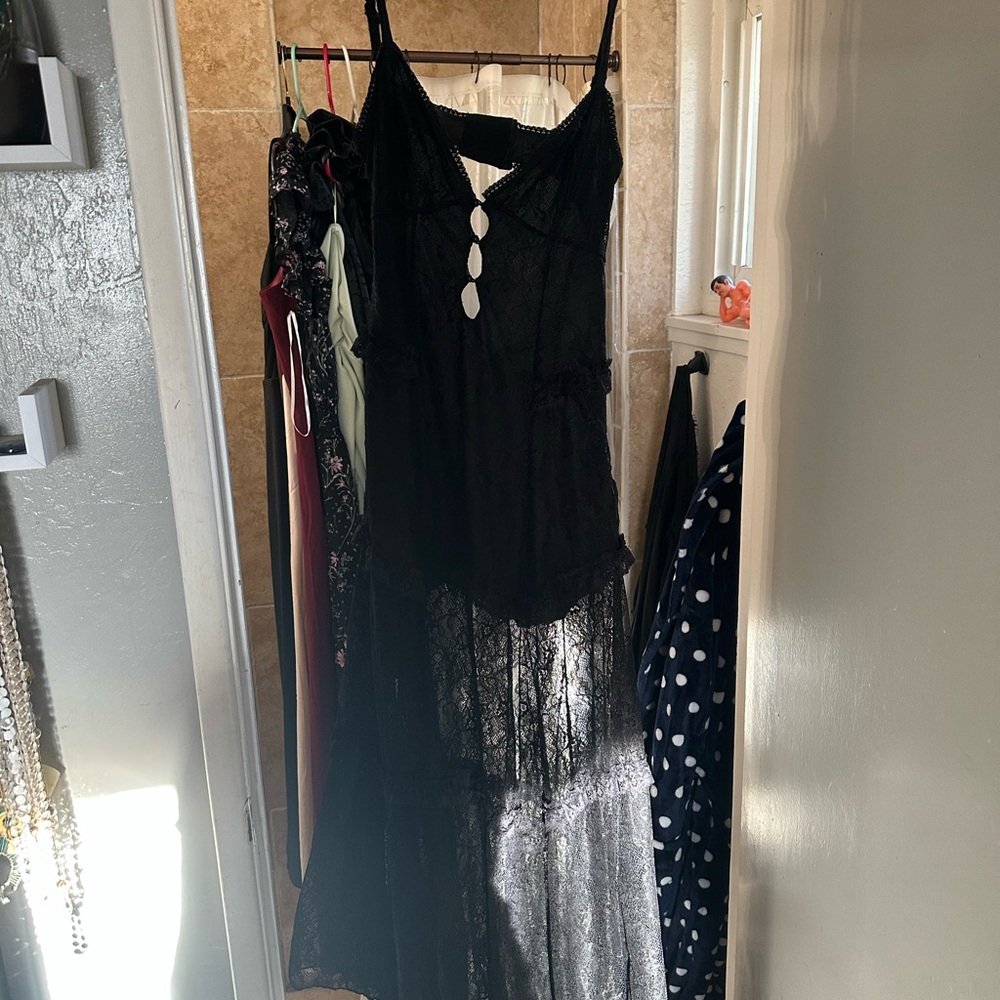 Current Mood Black Spaghetti Strap Maxi Dress